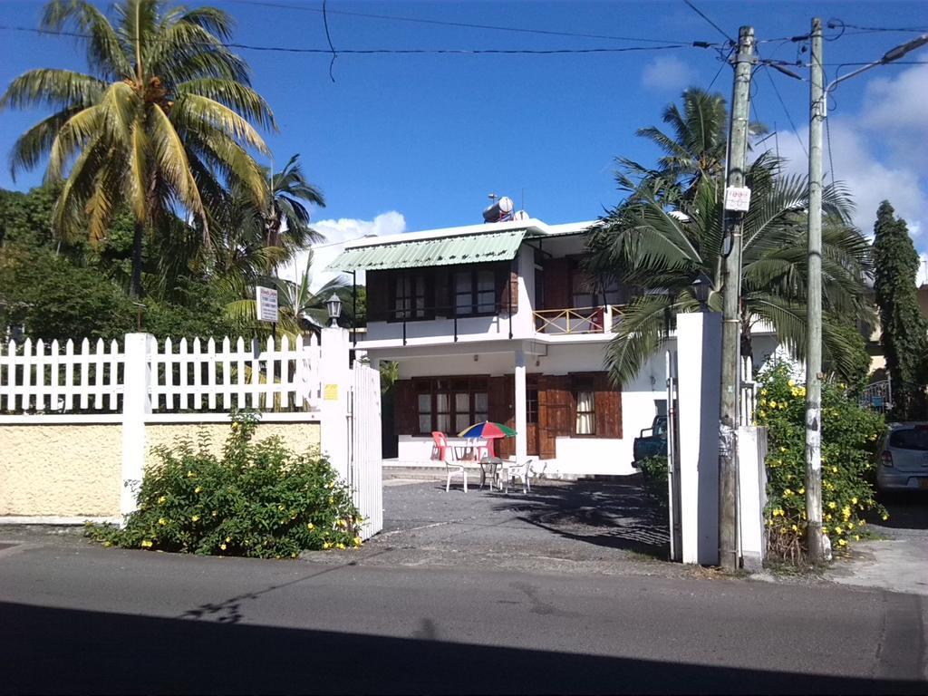Auberge Etiennette Trou d'Eau Douce Exterior photo